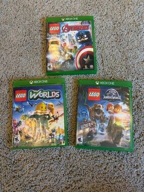 LEGO Xbox One Video Game Bundle - Green Cases (LEGO)